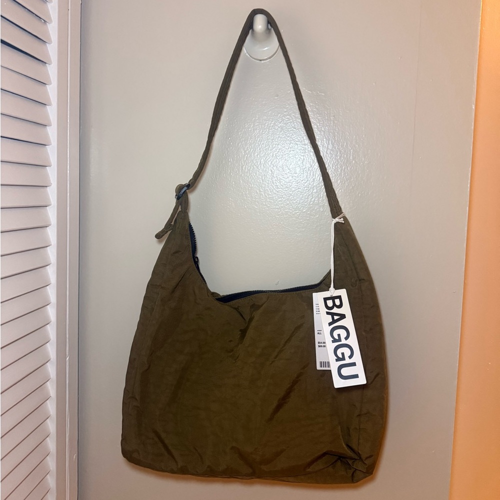 BAGGU Army Green Nylon Shoulder Bag